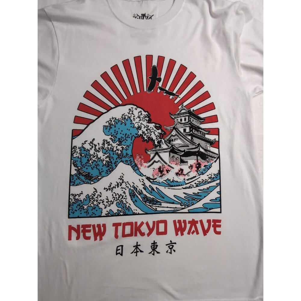 The Young & Wild Mens White T-shirt Size  Medium New Tokyo Wave Cool Graphics
